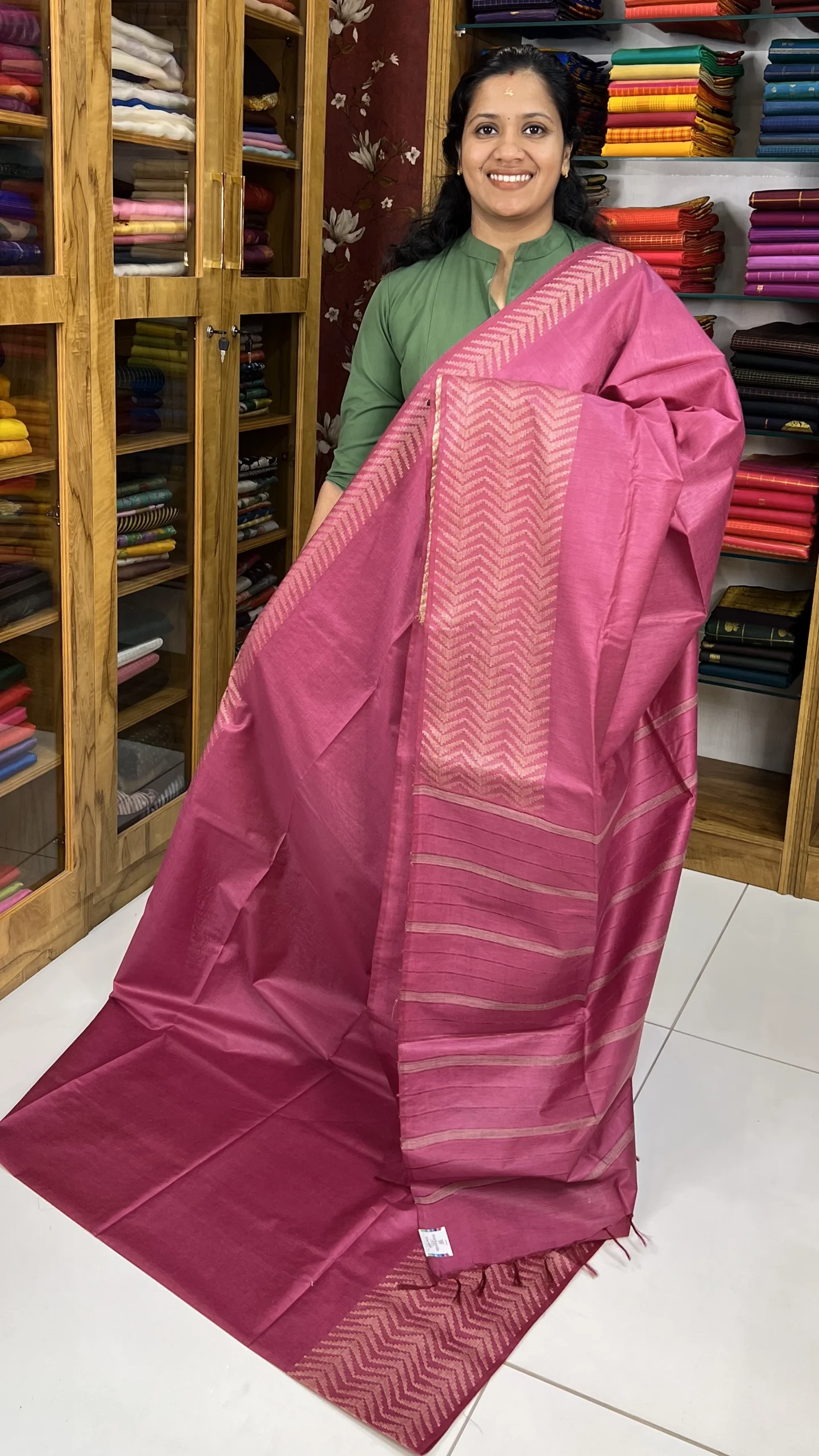 semi tussar magenta full Semi Tussar Saree Magenta: SWK-53J