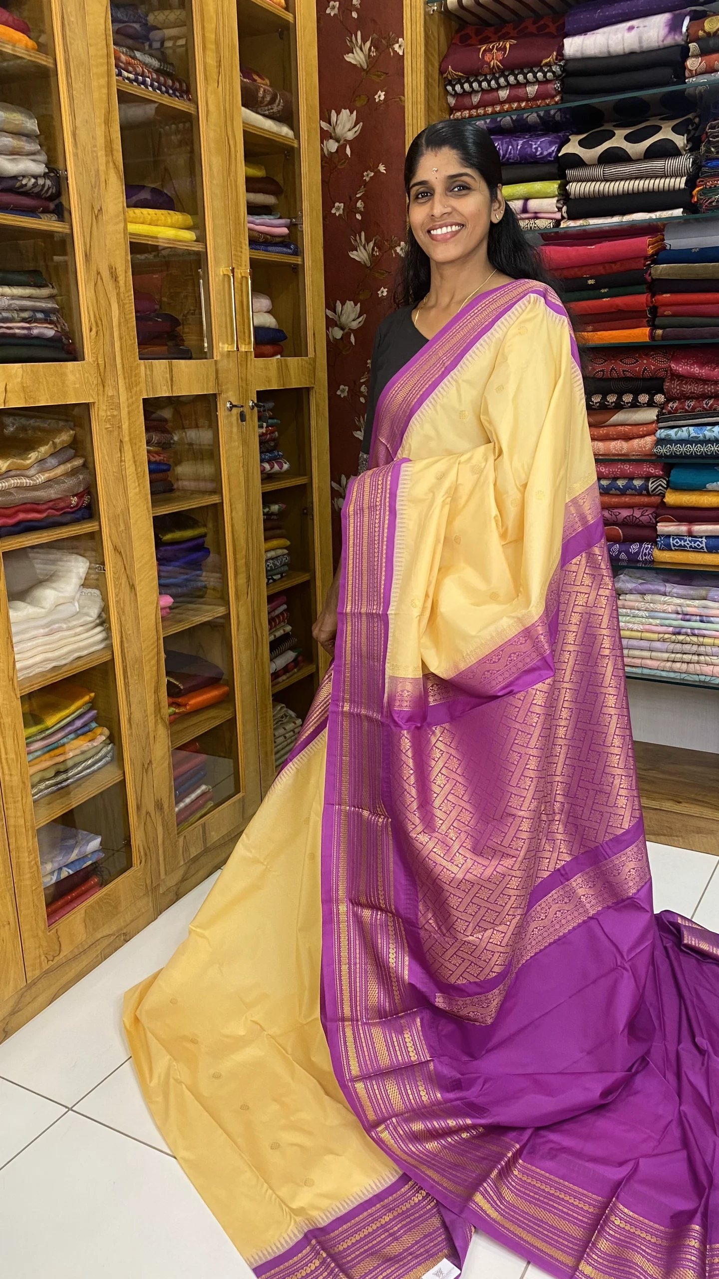 123 Semi Silk Cream KVK027F